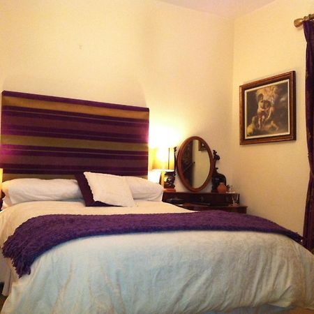 The Blue Door Bed & Breakfast COUNTY WEXFORD Oda fotoğraf